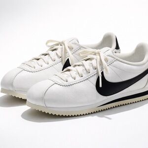 Nike Cortez Sneakers - Size 7
